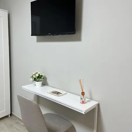 Nel Cuore Di Pietra Oda ve Kahvaltı